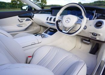 Diferencias entre transfer y servicio de Mercedes